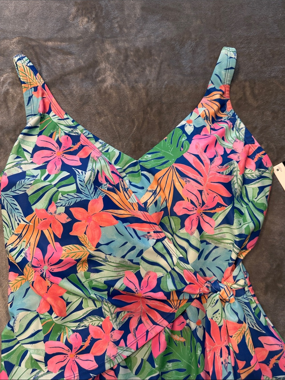 NWTS Members MarkTropical Floral Wrap 1-Piece Swimsuit Sz XL - Picture 2 of 12